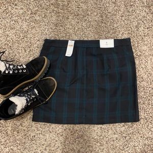 GAP BNWT NAVY BLUE AND GREEN PLAID SKIRT SIZE 6